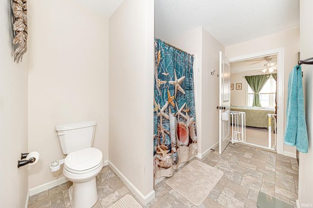 5230 Pigeon Creek Court, Fort Wayne, IN 46825