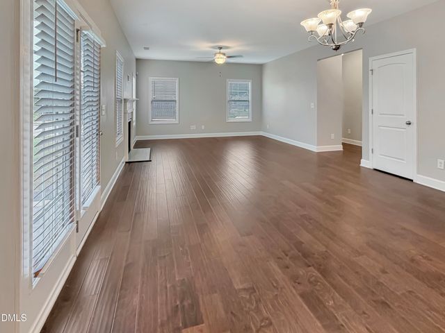 14 National Drive, Clayton, NC 27527