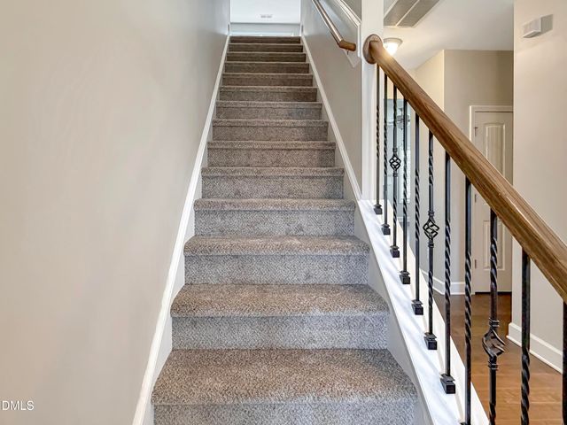 14 National Drive, Clayton, NC 27527