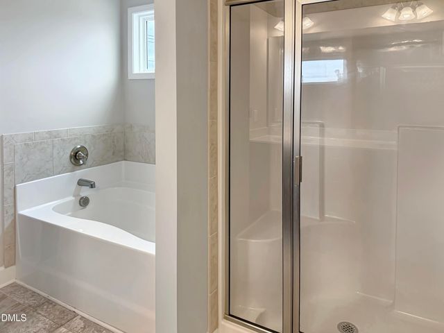 14 National Drive, Clayton, NC 27527
