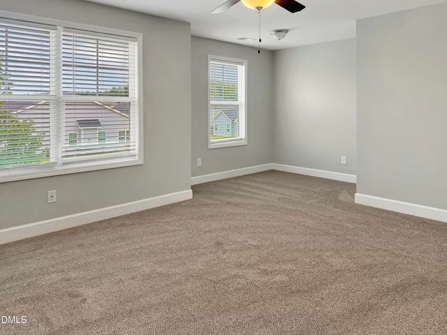 14 National Drive, Clayton, NC 27527