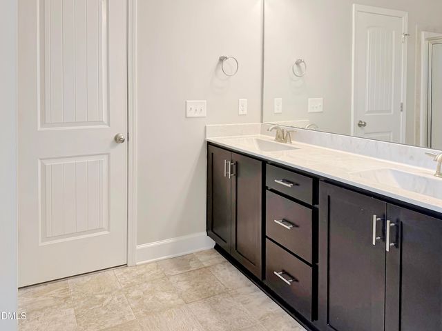 14 National Drive, Clayton, NC 27527