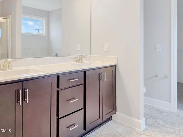 14 National Drive, Clayton, NC 27527
