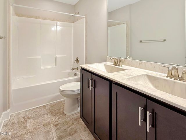 14 National Drive, Clayton, NC 27527