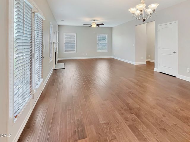 14 National Drive, Clayton, NC 27527