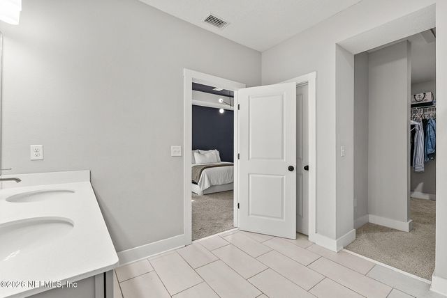 9989 ELEMENT Road, Jacksonville, FL 32256
