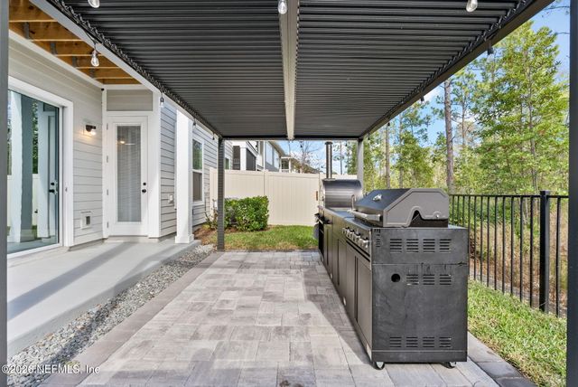 9989 ELEMENT Road, Jacksonville, FL 32256