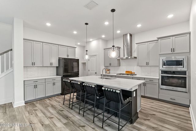 9989 ELEMENT Road, Jacksonville, FL 32256
