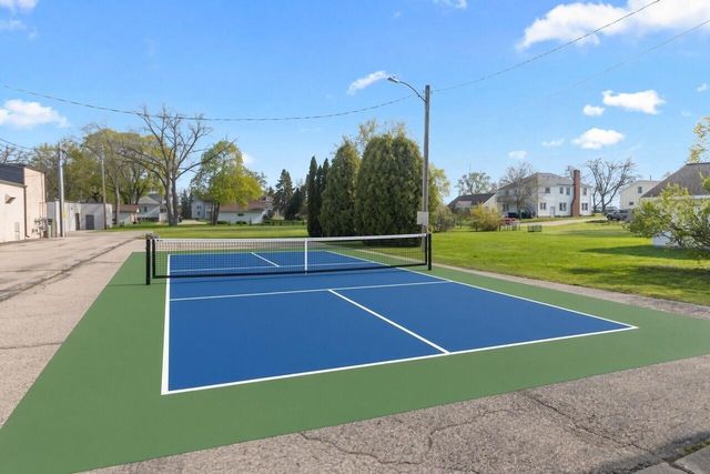 210 E Walworth STREET, Elkhorn, WI 53121