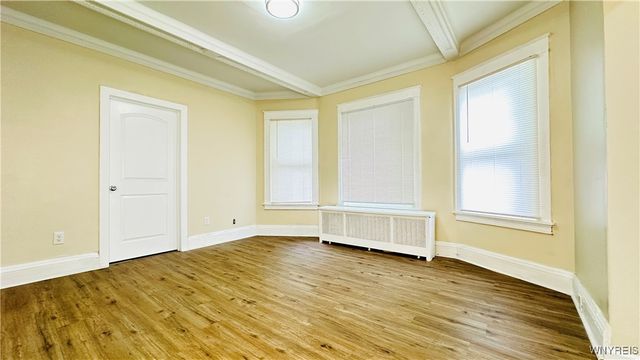 701 Cedar Avenue, Niagara Falls, NY 14301