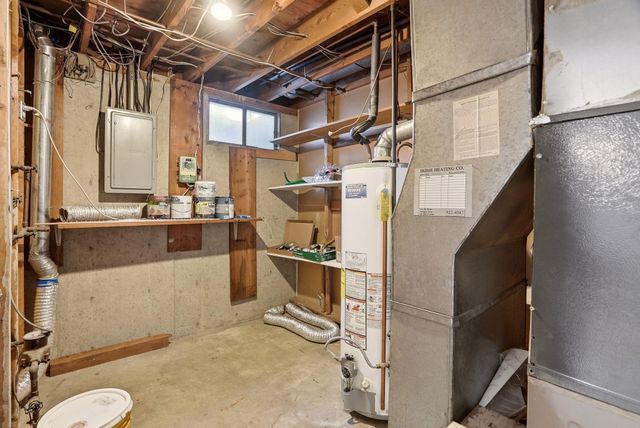1223 W Bellwood Dr, Spokane, WA 99218