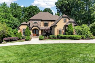 6543 Robin Hollow Drive, Mint Hill, NC 28227