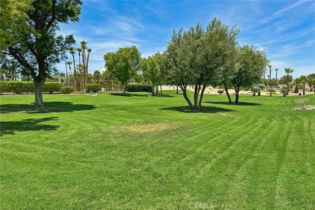 1462 Sunflower Circle N, Palm Springs, CA 92262
