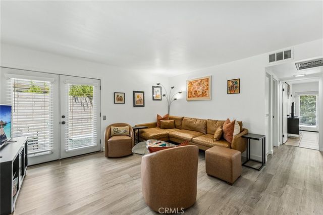 1462 Sunflower Circle N, Palm Springs, CA 92262