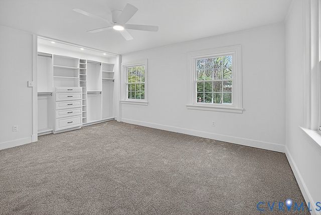 100 Hickory Dr, Manakin Sabot, VA 23103