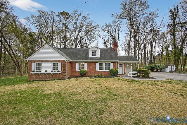 100 Hickory Dr, Manakin Sabot, VA 23103