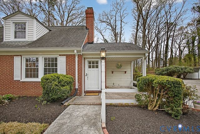 100 Hickory Dr, Manakin Sabot, VA 23103