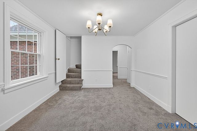 100 Hickory Dr, Manakin Sabot, VA 23103