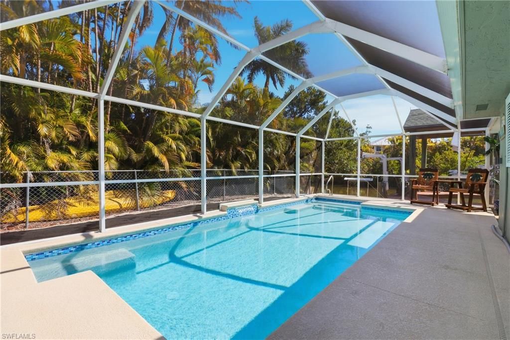 2740 Sanibel BLVD, ST. JAMES CITY, FL 33956 — photo 3