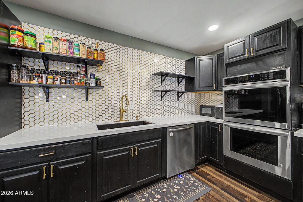 4139 W DESERT HILLS Drive, Phoenix, AZ 85029 — photo 4