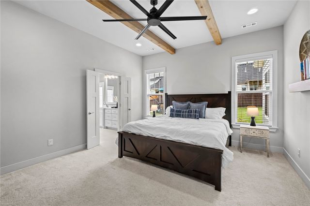 6416 S 62nd Street, Rogers, AR 72758