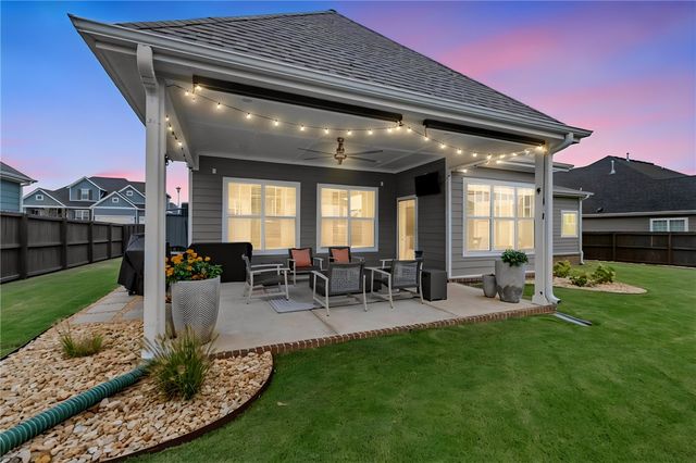 6416 S 62nd Street, Rogers, AR 72758