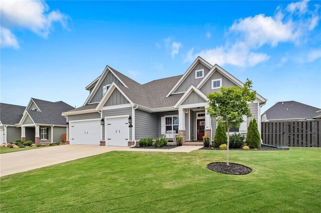 6416 S 62nd Street, Rogers, AR 72758