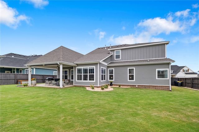 6416 S 62nd Street, Rogers, AR 72758