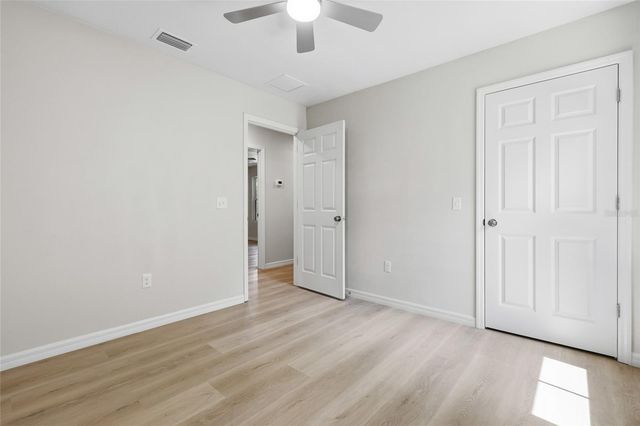 925 NE 19TH STREET, Gainesville, FL 32641