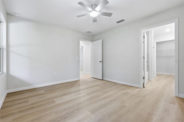925 NE 19TH STREET, Gainesville, FL 32641