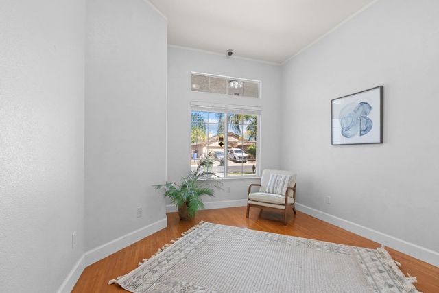 6616 Eskridge Way, Elk Grove, CA 95758
