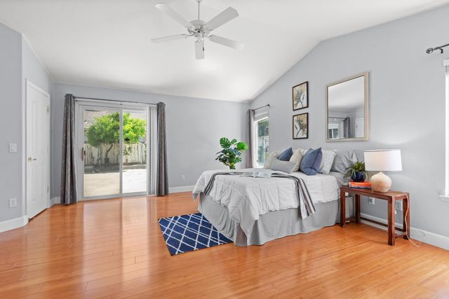 6616 Eskridge Way, Elk Grove, CA 95758