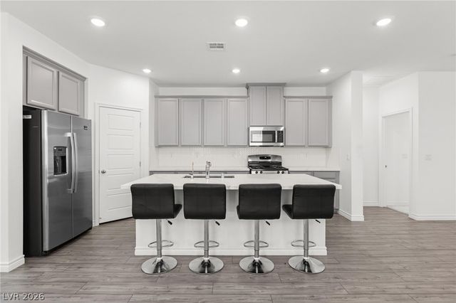 2828 Gaffer Film Street, Las Vegas, NV 89156