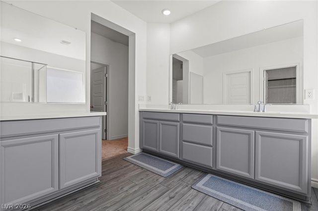 2828 Gaffer Film Street, Las Vegas, NV 89156