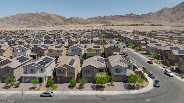 2828 Gaffer Film Street, Las Vegas, NV 89156