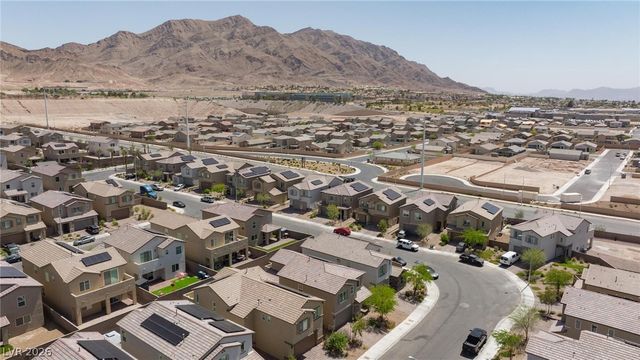 2828 Gaffer Film Street, Las Vegas, NV 89156