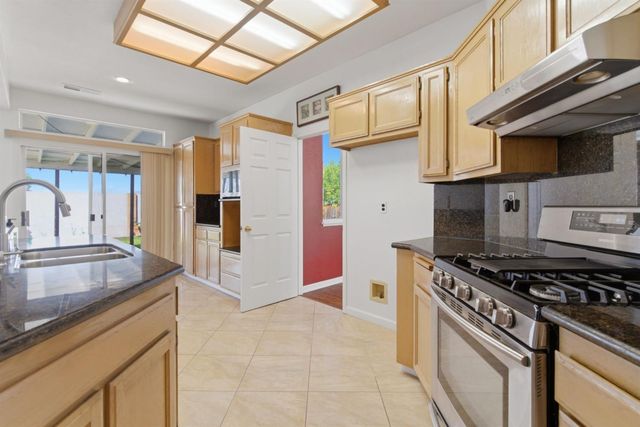 2236 NE Newport Ct, Discovery Bay, CA 94505
