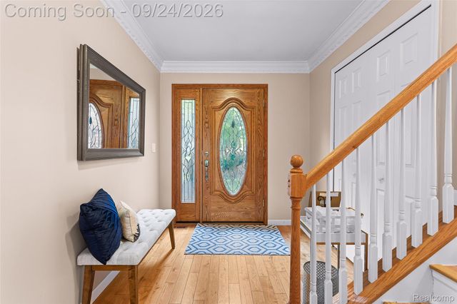 5055 Tyler Drive, Troy, MI 48085
