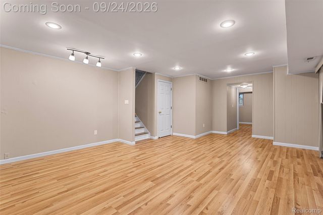 5055 Tyler Drive, Troy, MI 48085