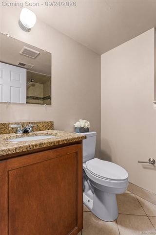 5055 Tyler Drive, Troy, MI 48085