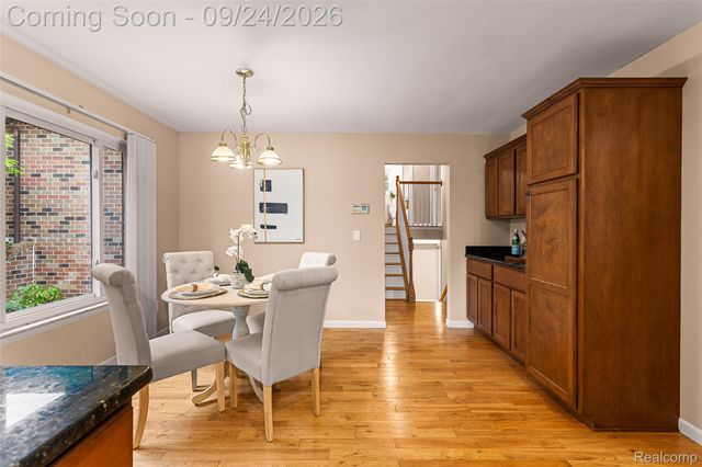 5055 Tyler Drive, Troy, MI 48085