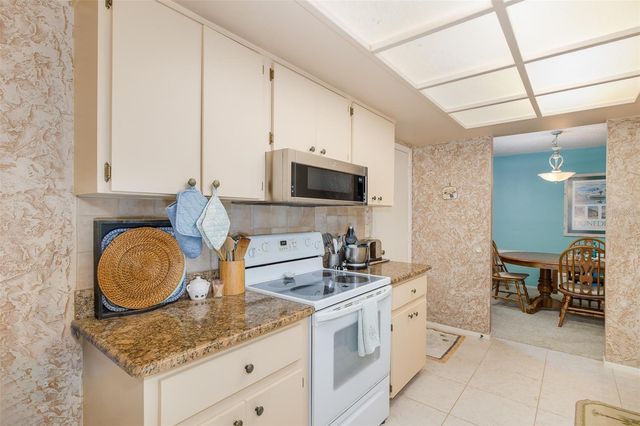 1428 SUMMER ISLE COURT, Dunedin, FL 34698