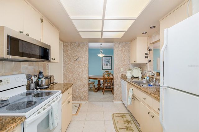 1428 SUMMER ISLE COURT, Dunedin, FL 34698