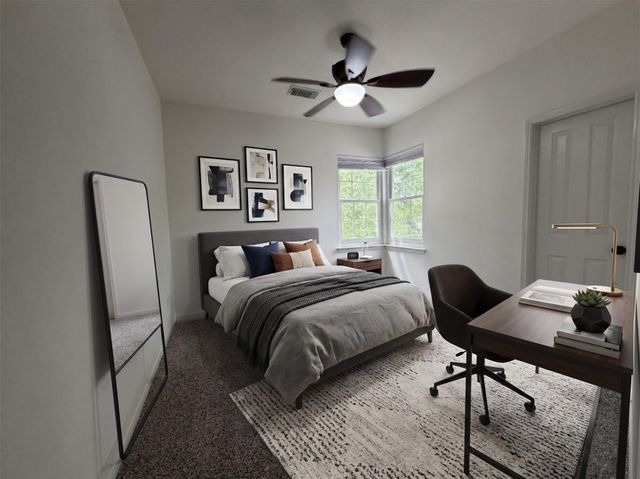 94 S Longsford Circle, The Woodlands, TX 77382