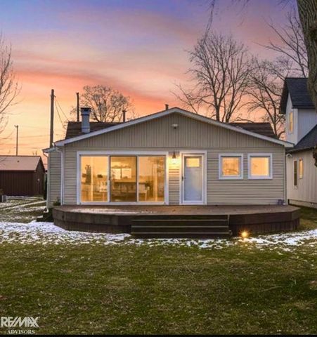 7054 Middle Channel Lane, Clay Twp, MI 48028