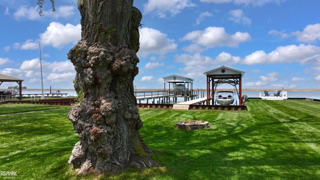 7054 Middle Channel Lane, Clay Twp, MI 48028
