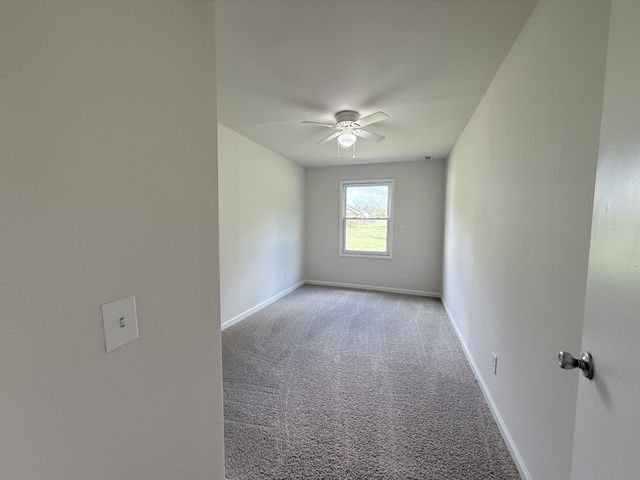 2545 W Mount Vernon Rd, Bethpage, TN 37022