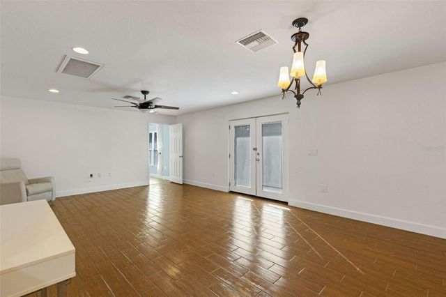 4324 EASTWOOD DRIVE, Sarasota, FL 34232