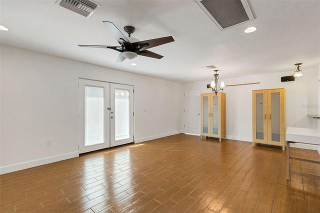 4324 EASTWOOD DRIVE, Sarasota, FL 34232