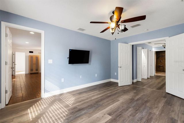 4324 EASTWOOD DRIVE, Sarasota, FL 34232